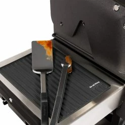 Broil King Magnetic Side Shelf Mat (Regal) - 60007 BBQ Accessories