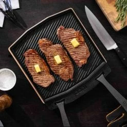 BBQ Accessories Ooni Dual-Sided Grizzler Plate - UU-P0A000